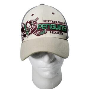 Pittsburgh Penguins NHL Hockey Zephyr Fitted Hat Cap Size M/L